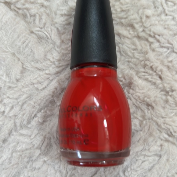 Sinful Colors Professional nail polish in no text red #1530
New unopened bottle - Picture 12 of 14